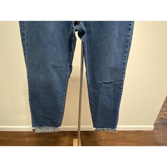 OLD NAVY WOMENS Size 12 O.G. STRAIGHT  32X25”High-Rise Jeans - Picture 3 of 16